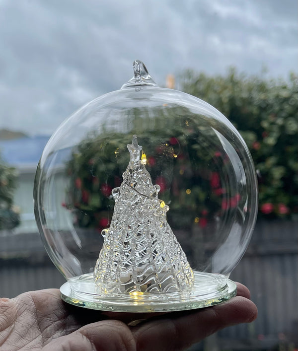 Christmas Globe - Twinkle Tree