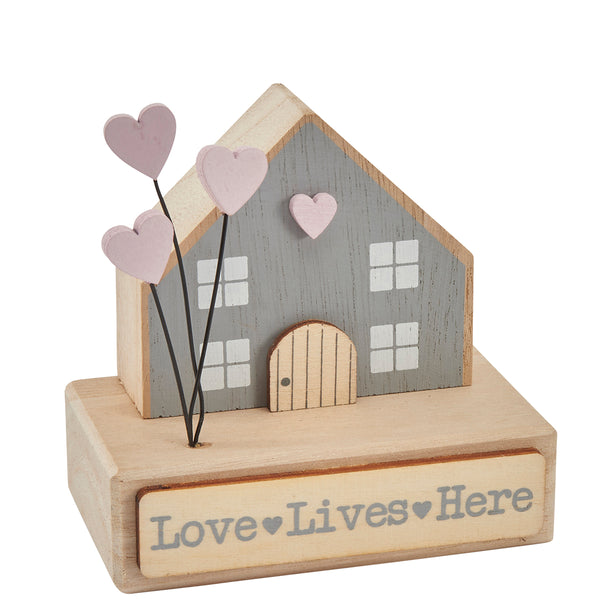 Wooden House - Love lives here xxx