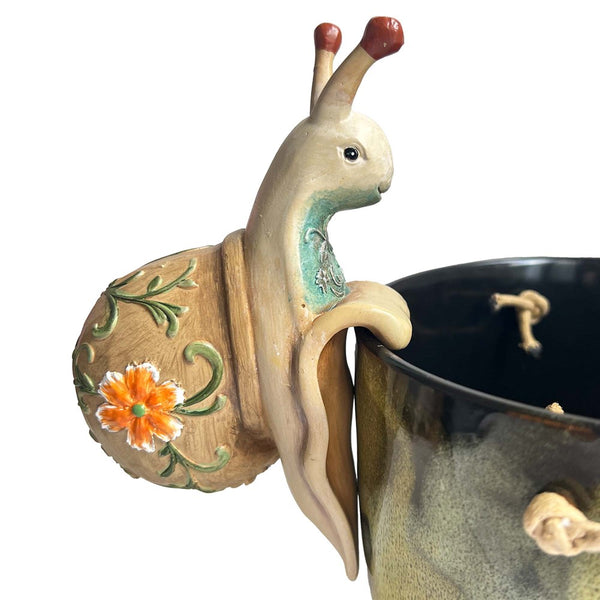 Hanging - Flower Power - Snail