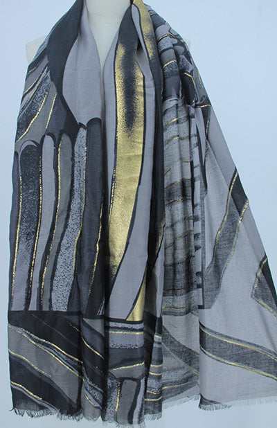 Scarf - Gold Detailed Deco