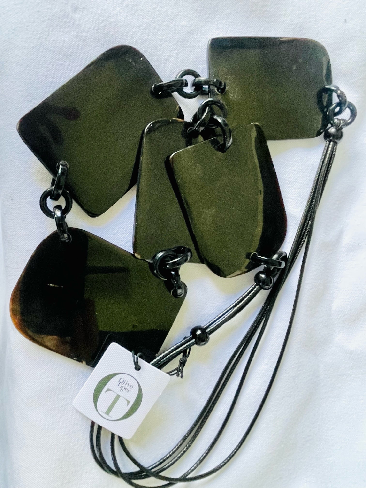 Necklace - Olive Tiger - Black Rectangles